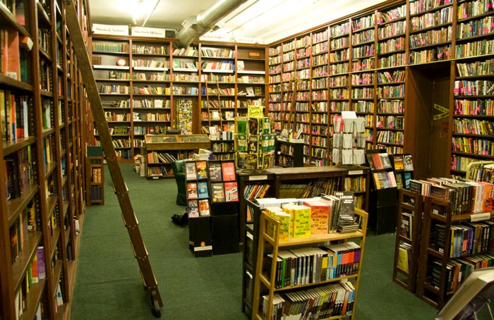 Mysterious Bookshop - کتابفروشی اسرار آمیز، منهتن، نیویورک