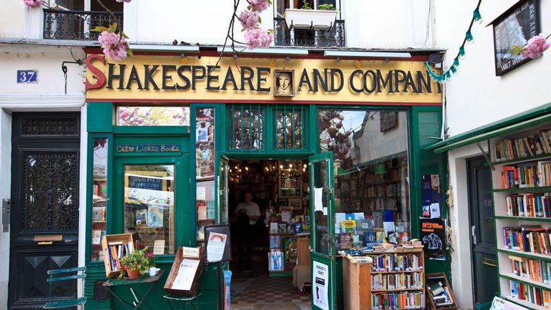 Shakespeare and Company، پاریس، فرانسه